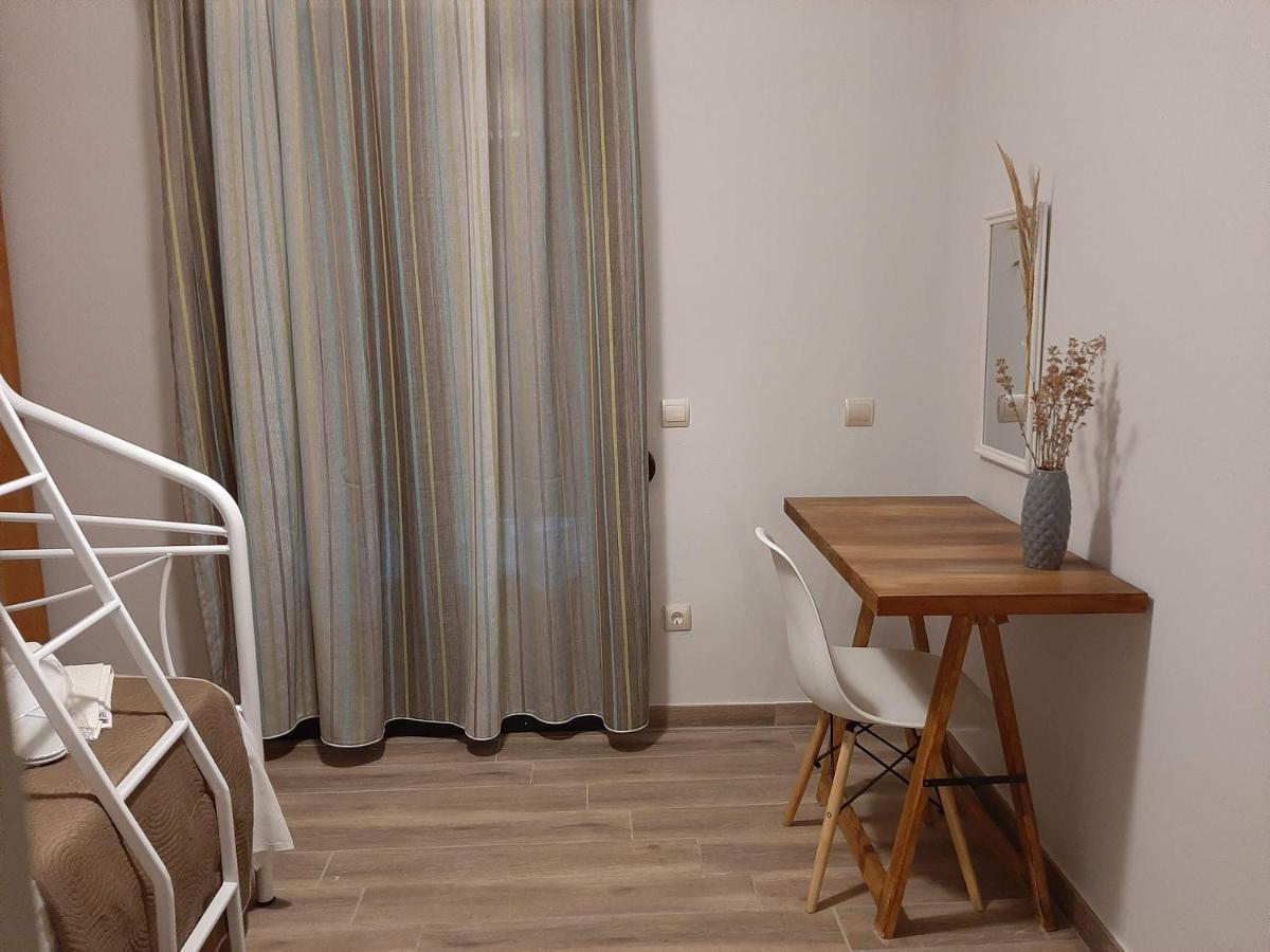 Σιντηίς- Sinties Apartment Moudhros Luaran gambar